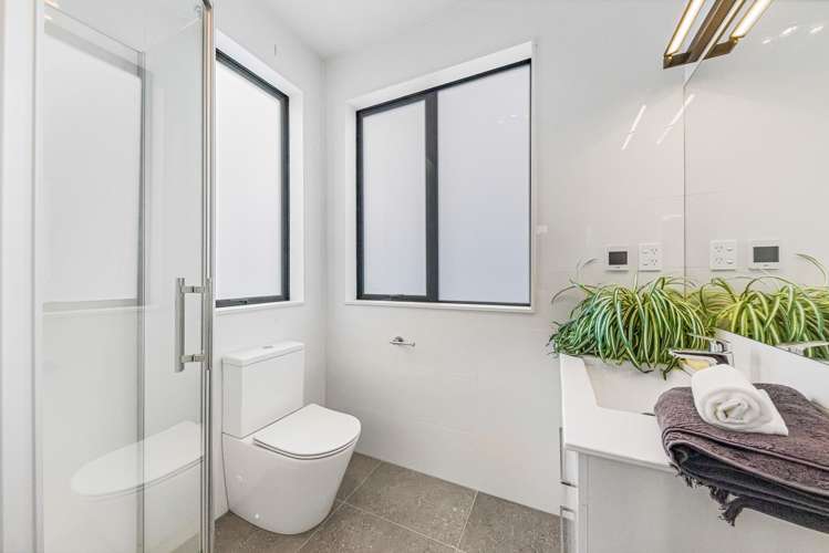 53 Maurice Kelly Road Wainui_21