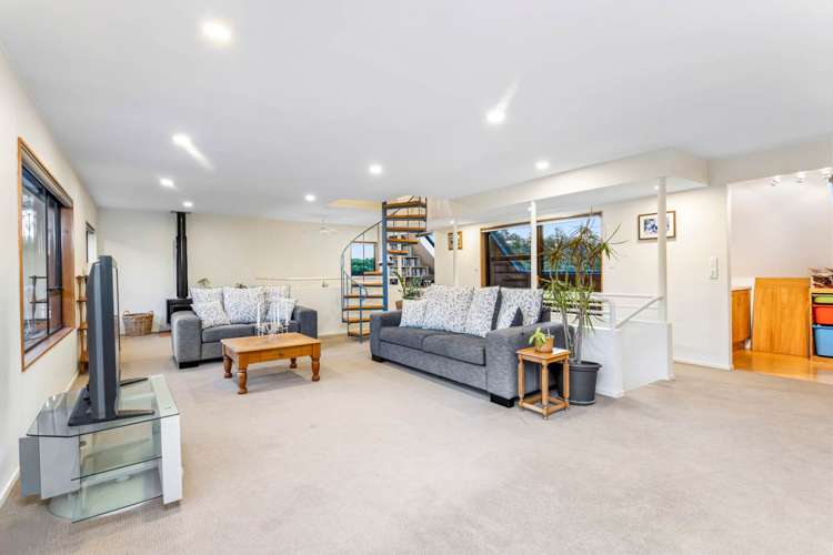 6 Clayden Drive Gulf Harbour_17