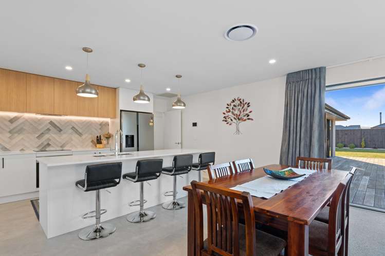 21 Bob Reid Crescent_1