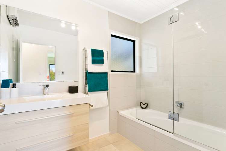 34 Laingfield Terrace Laingholm_26