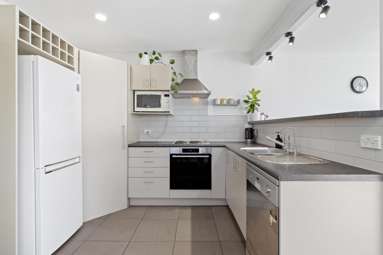 79 Wellington Street_1