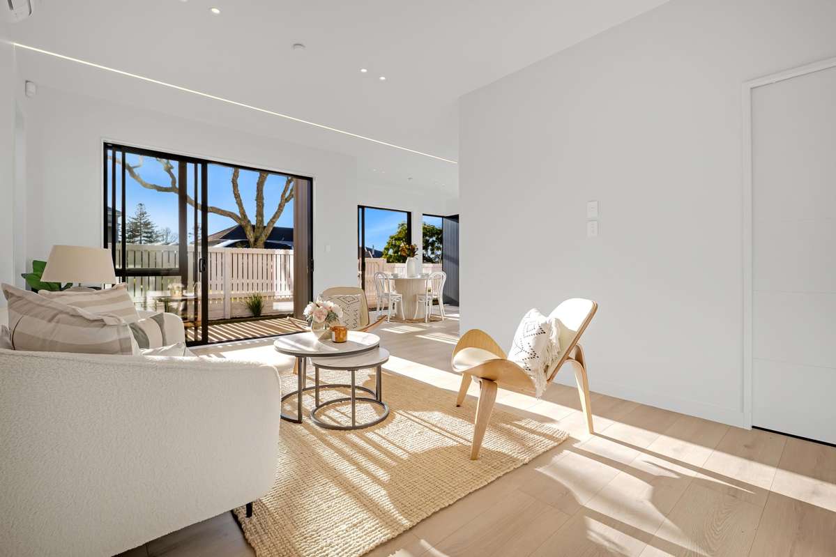 2/59 Howe Street_3