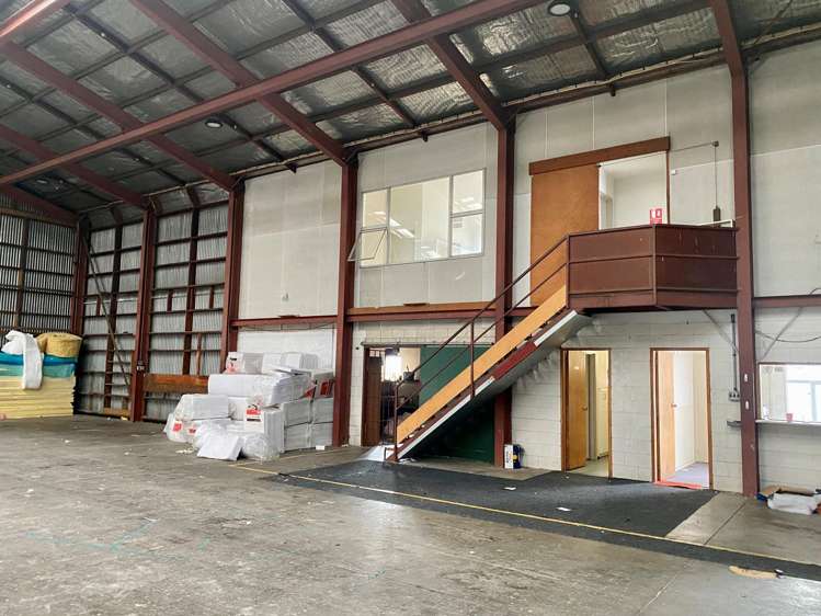 119 Stoneycroft Street Camberley_3