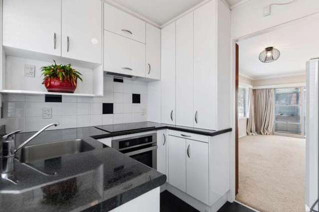 1/160 Mount Albert Rd Mount Albert_3