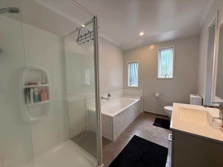 38 Landing Drive Pyes Pa_1