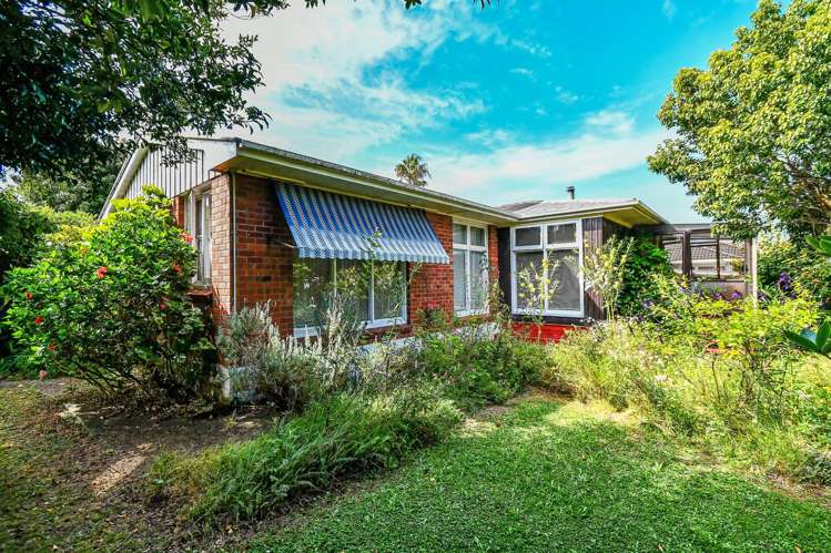 19 Blanes Road Weymouth_4