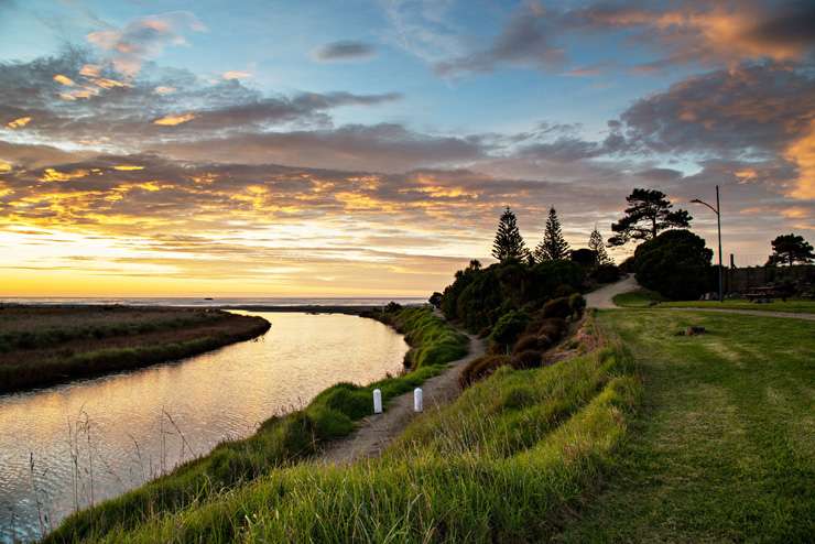 Homes in Karaka Bay, Wellington