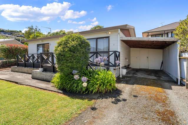 2/23 Towai Street Stoke_2