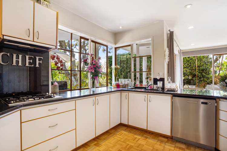 44 Waiatarua Road Remuera_23