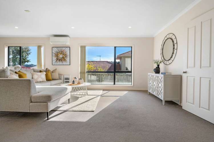 15 George Deane Place Greenhithe_9