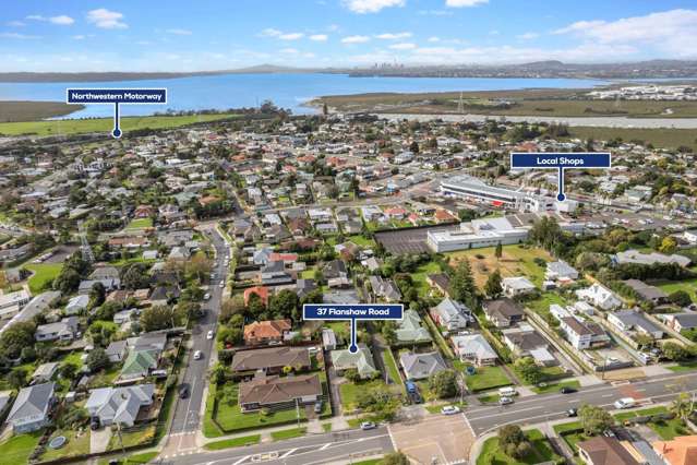 37 Flanshaw Road Te Atatu South_2