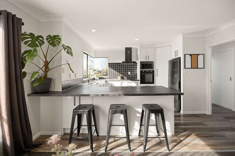 69A Forest Lake Road_3