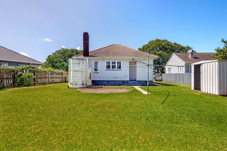 70 Centennial Crescent Te Hapara_12
