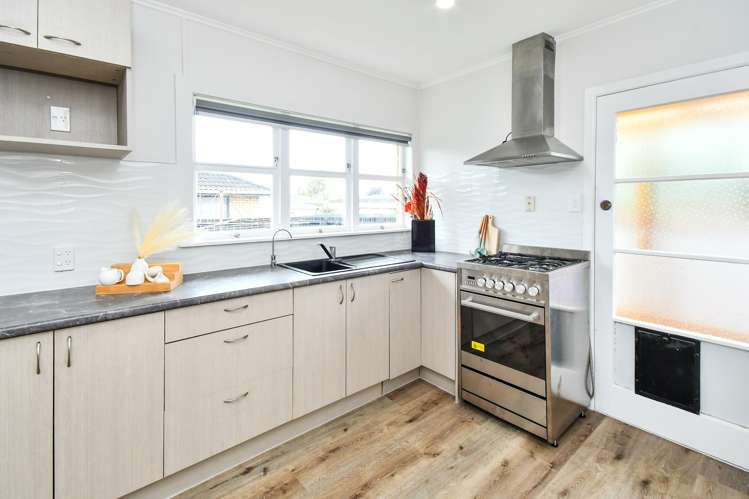 2b Hollinbrigg Place Manurewa_4