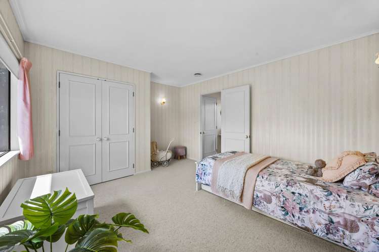 2/7 Waller Avenue Bucklands Beach_23