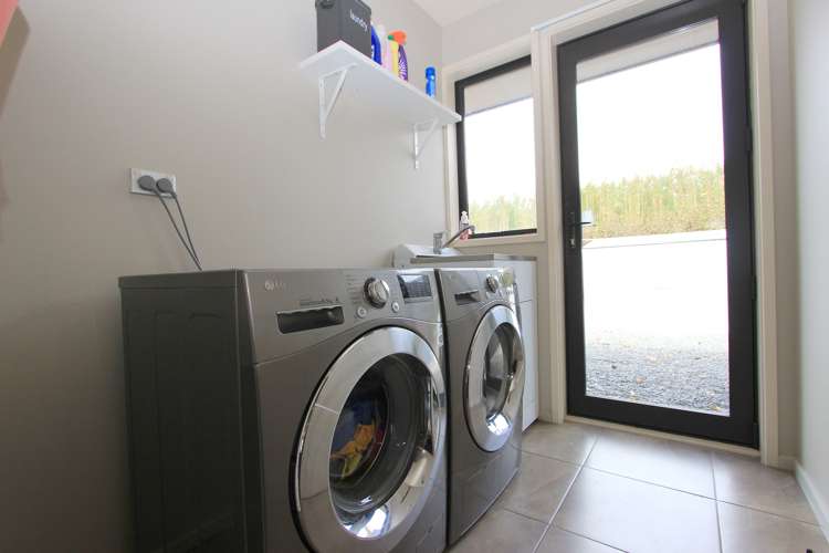 83 Waikakaho Road Tuamarina_16