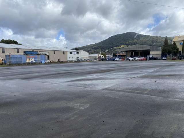 Huge, Secure Industrial Yard