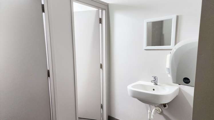 L1, T3/28-30 Grey Street Tauranga Central_9