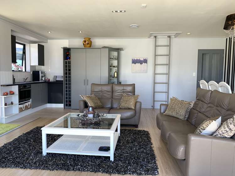 46 Havill Drive Hokitika_15