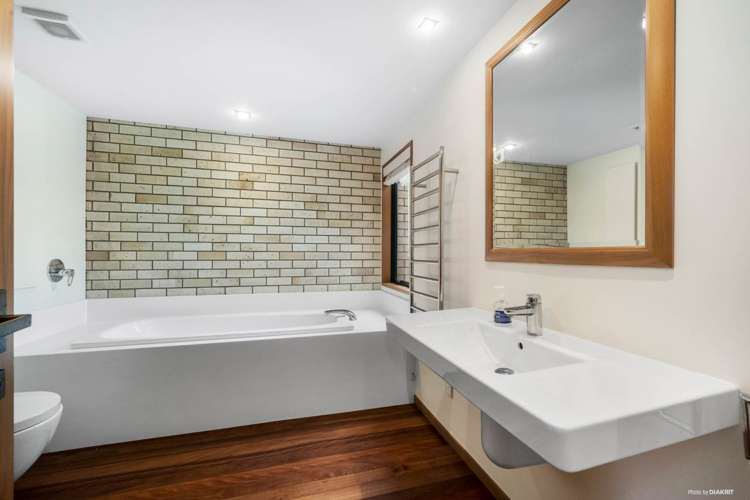 12 View Road Campbells Bay_17