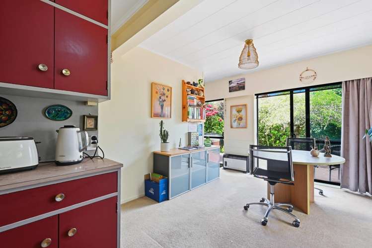 6 Westbourne Avenue Pomare_16