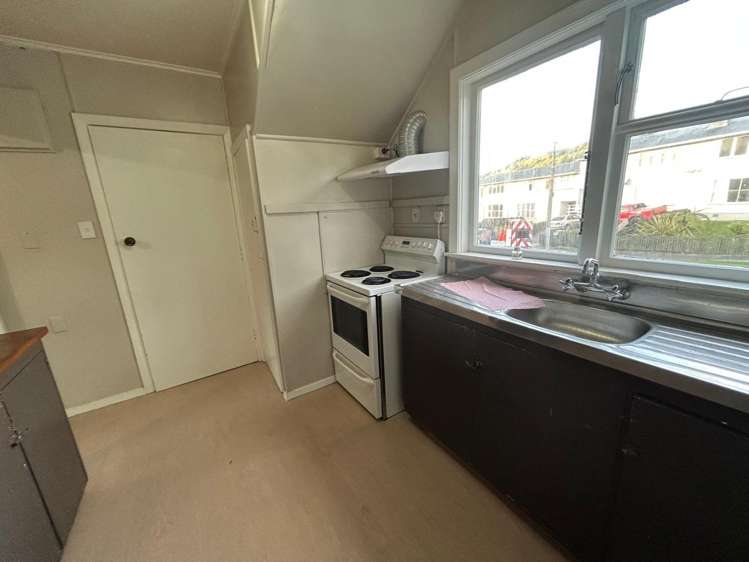 67 Tremewan Street 11538_9