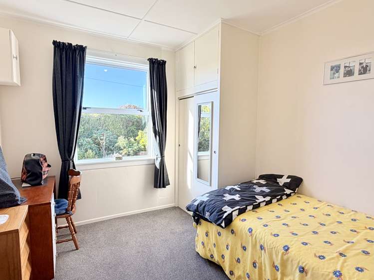 133 Ferry Road Richmond_14
