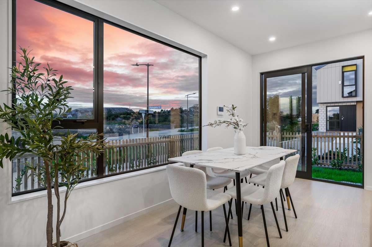 196 Henwood Road_5