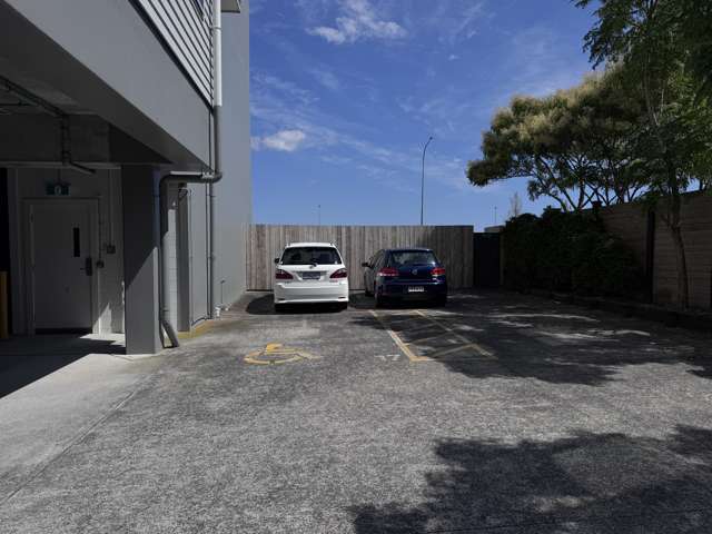 21/63 Kestev Drive Flat Bush_4