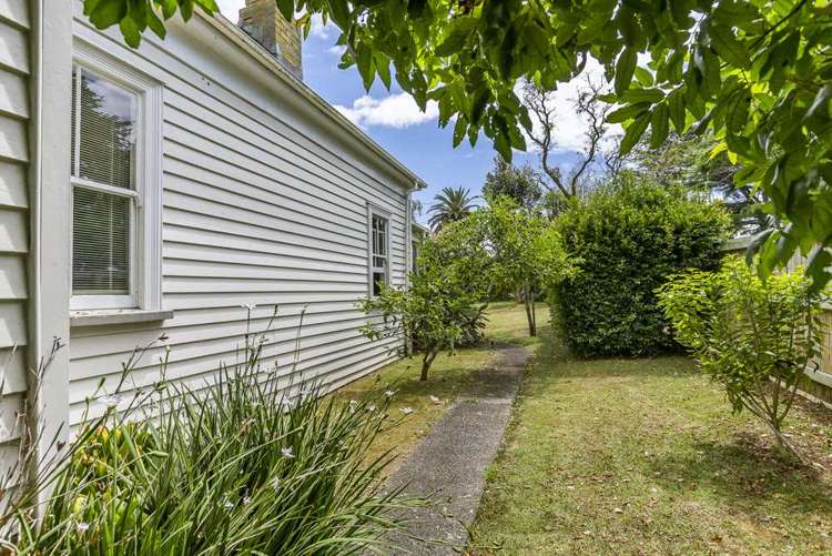 37 New Windsor Road Avondale_13