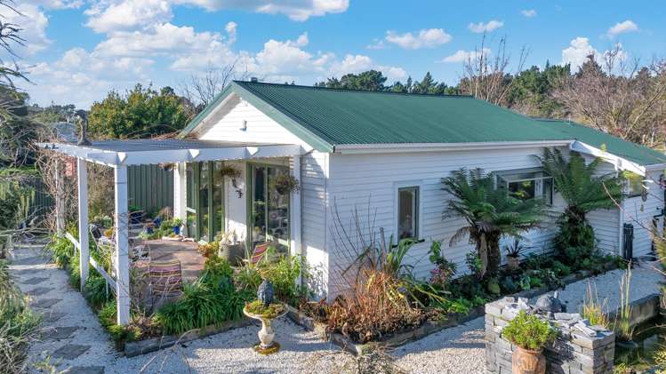 33 Penfold Square Leithfield_17