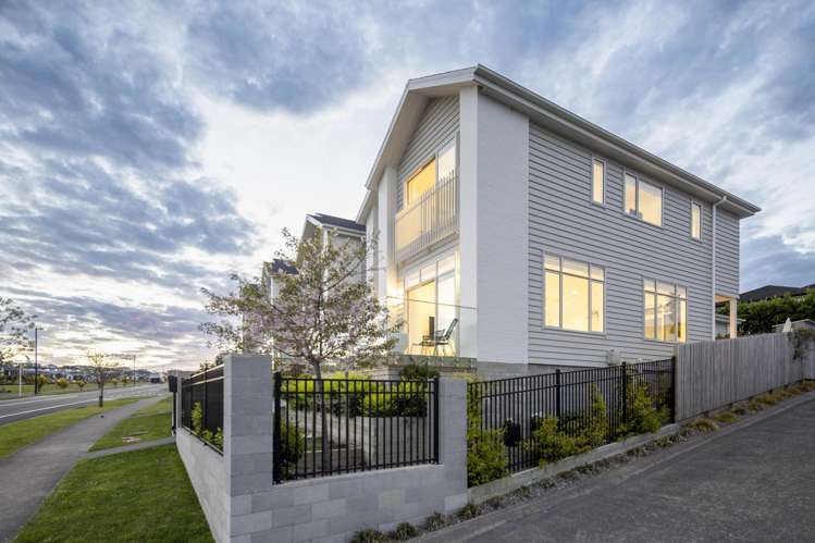 155D Bonair Crescent Millwater_23