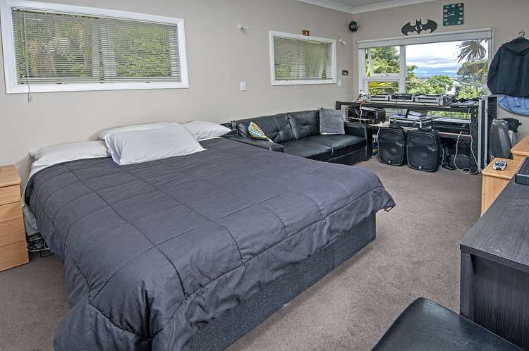 92 Landscape Road Mount Eden_10