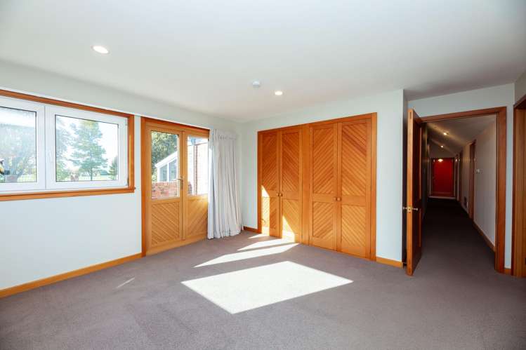 223 Middle Road Allenton_13