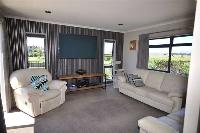 66 Stirling Drive Morrinsville_1