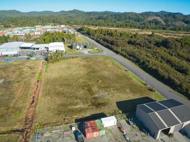15 Fairhall Road Kaiata_4
