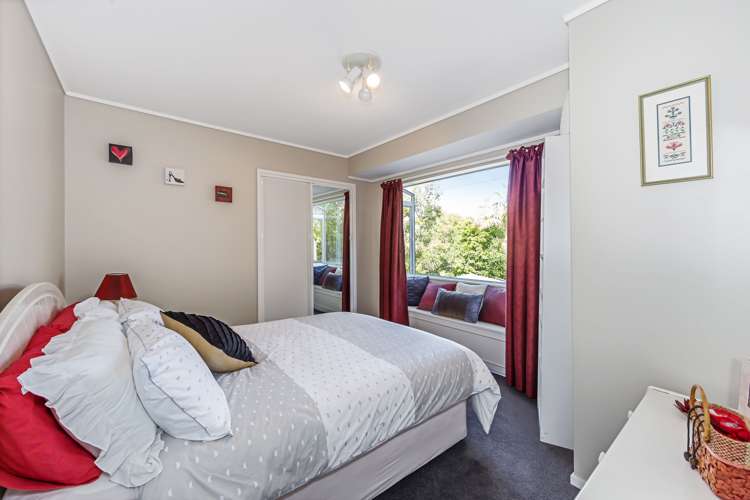 12 Mayfair Crescent Mairangi Bay_14