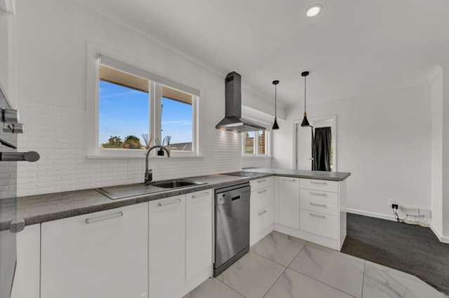 35 Basingstoke Street Aranui_3