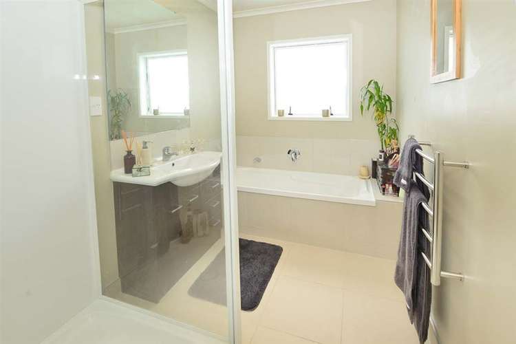 101 Parkview Drive Gulf Harbour_18