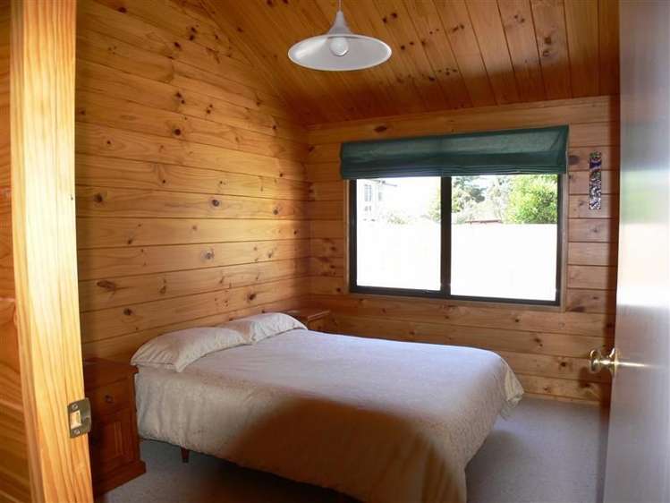 16 Glen Vnus Pauanui_6