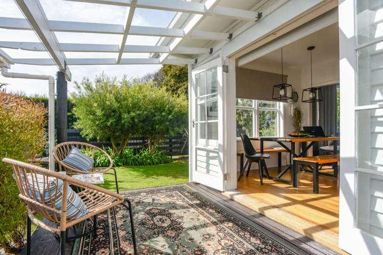 1214 Willowpark Road North Mayfair_7