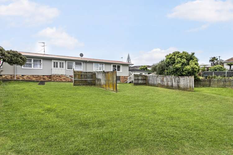 1/93 Barrack Road Mount Wellington_13