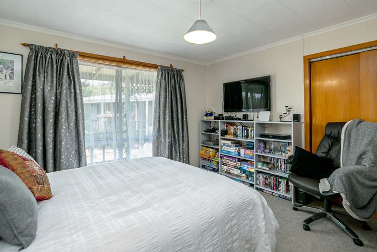 2 Titoki Grove Featherston_9