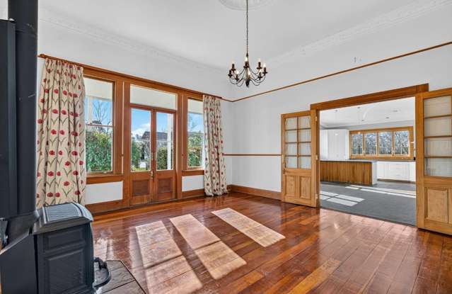 41 Millard Avenue 10754_4