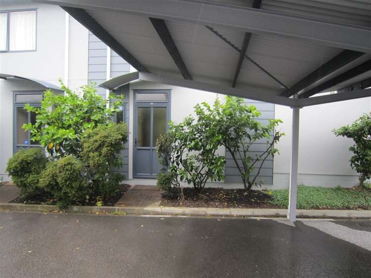 56/8 Soljak Place Mount Albert_34