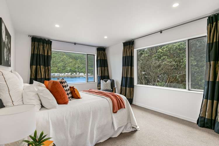 8 Owhiro Bay Parade Island Bay_7