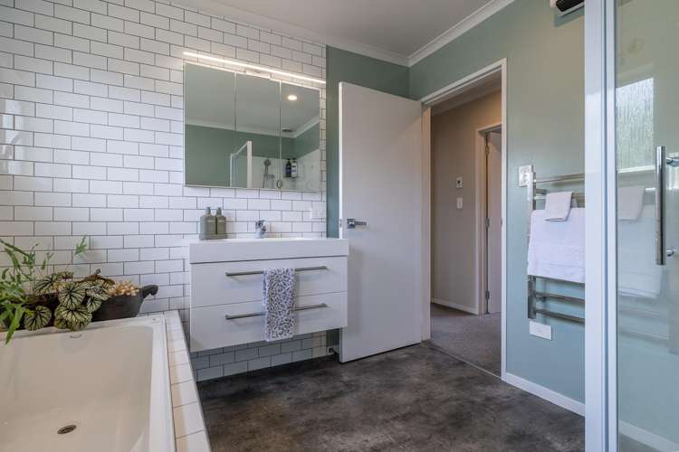 37 Sheridan Crescent Cambridge_12