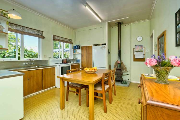 908 Clive Street Akina_8