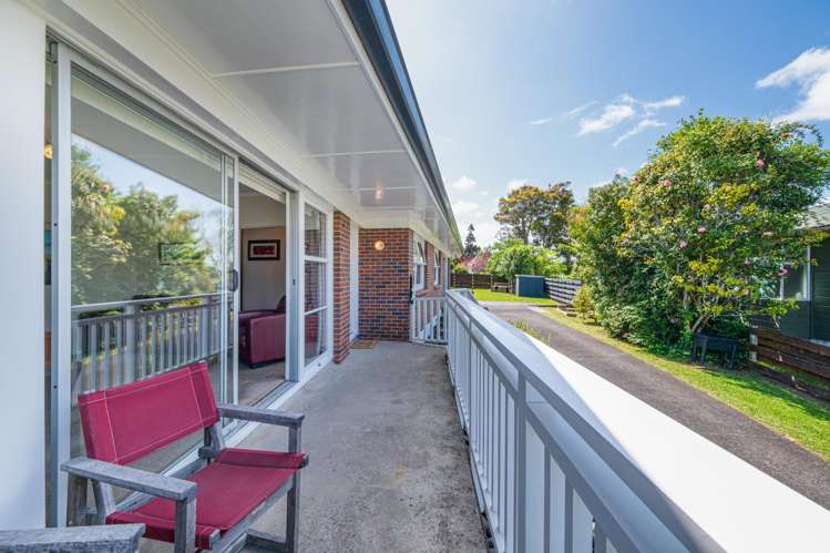 40 Divich Avenue Te Atatu South_14