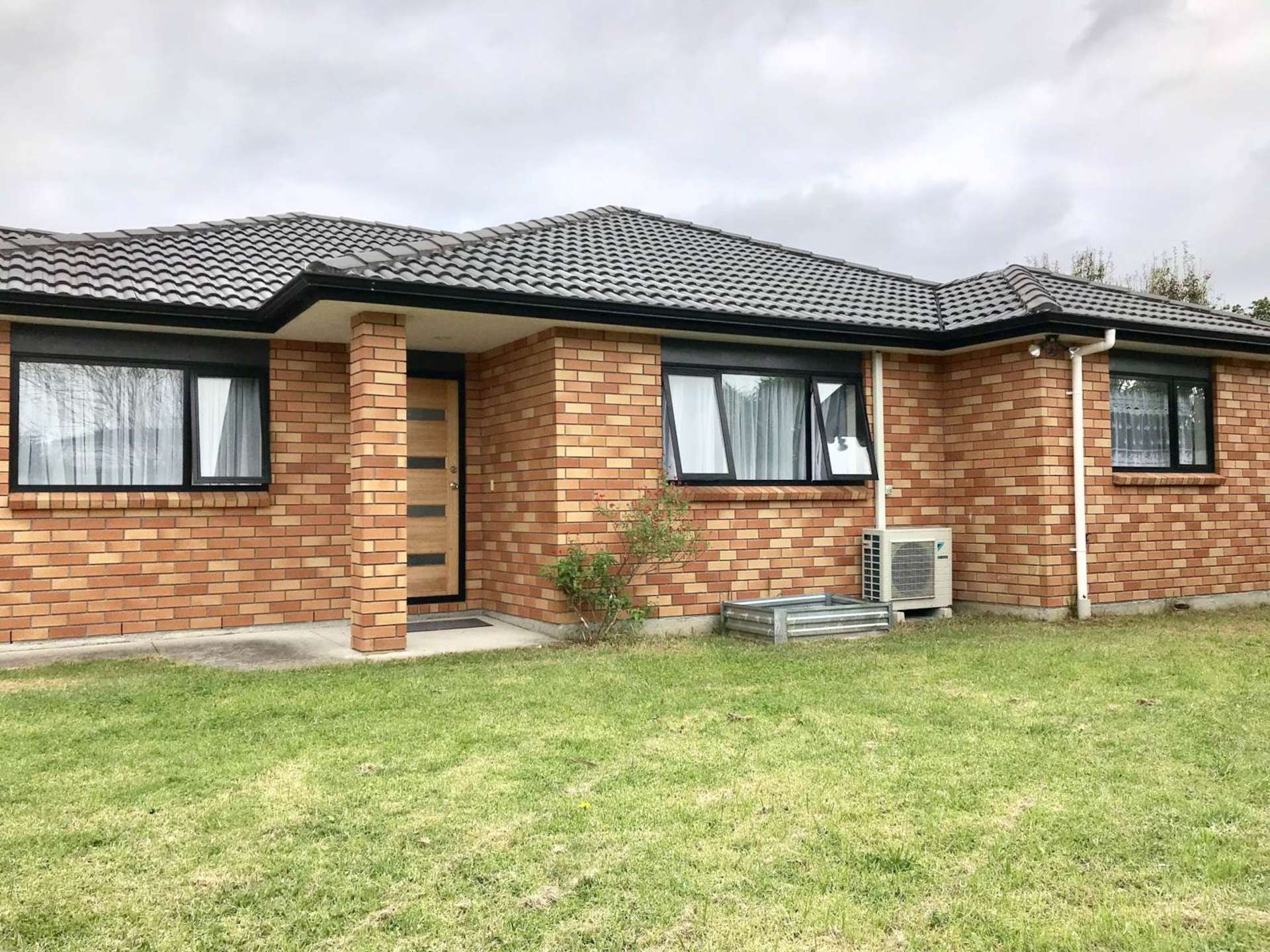 8a Tiari Place Mangere East_0